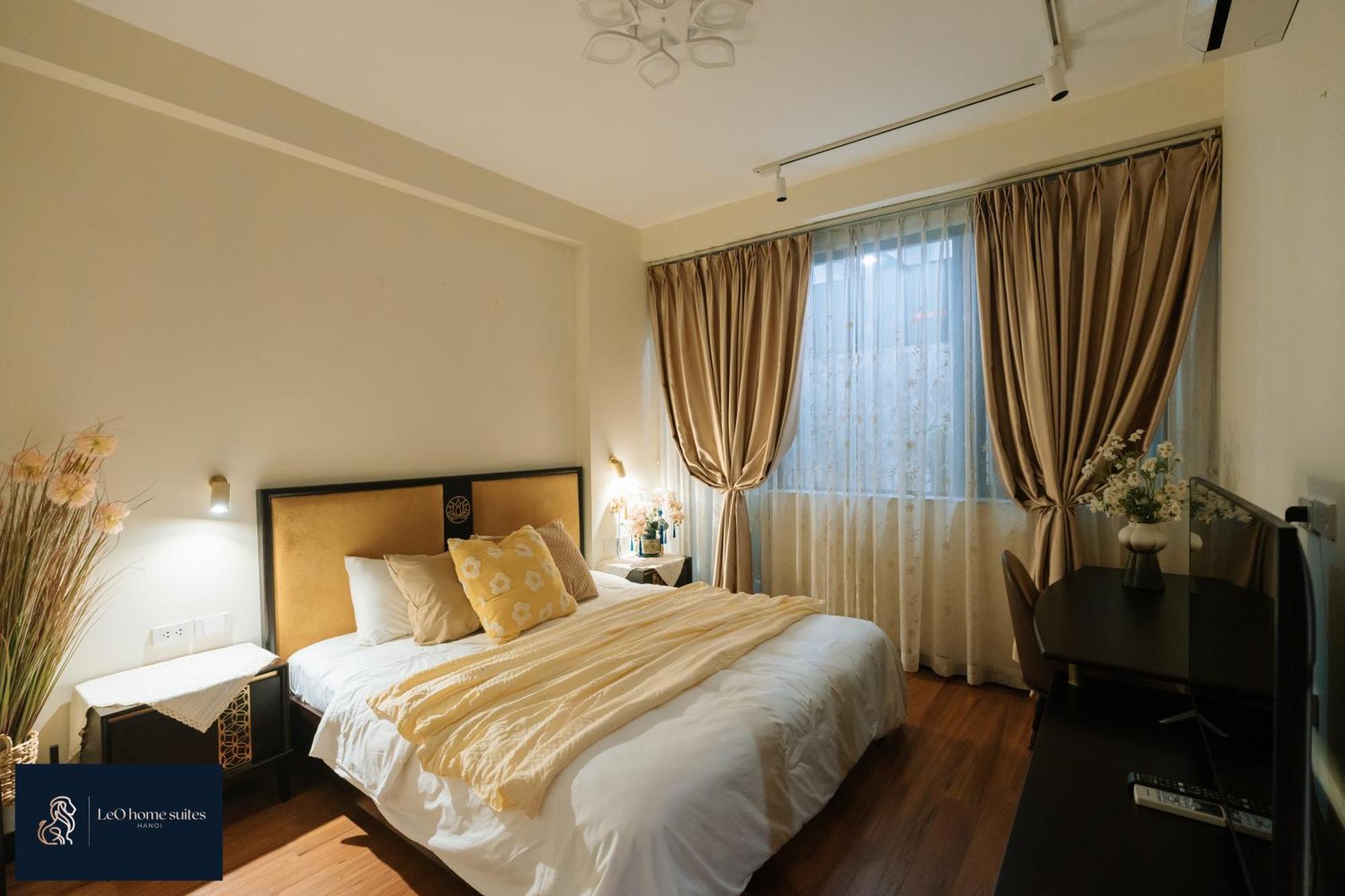 High-Ser Apartment -2Br - Niceview - Parking - Spacious - In Center Ханой Екстериор снимка