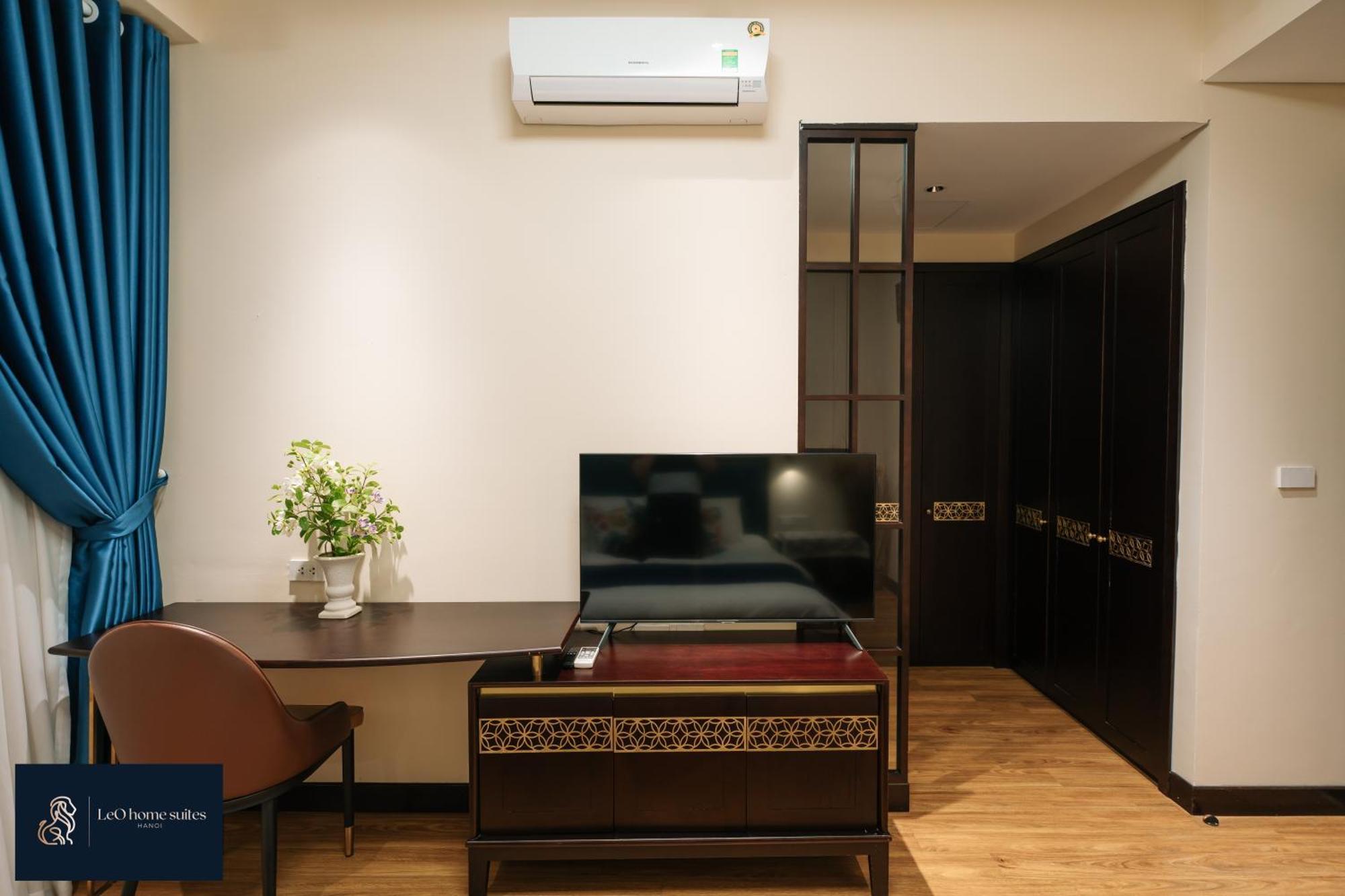 High-Ser Apartment -2Br - Niceview - Parking - Spacious - In Center Ханой Екстериор снимка